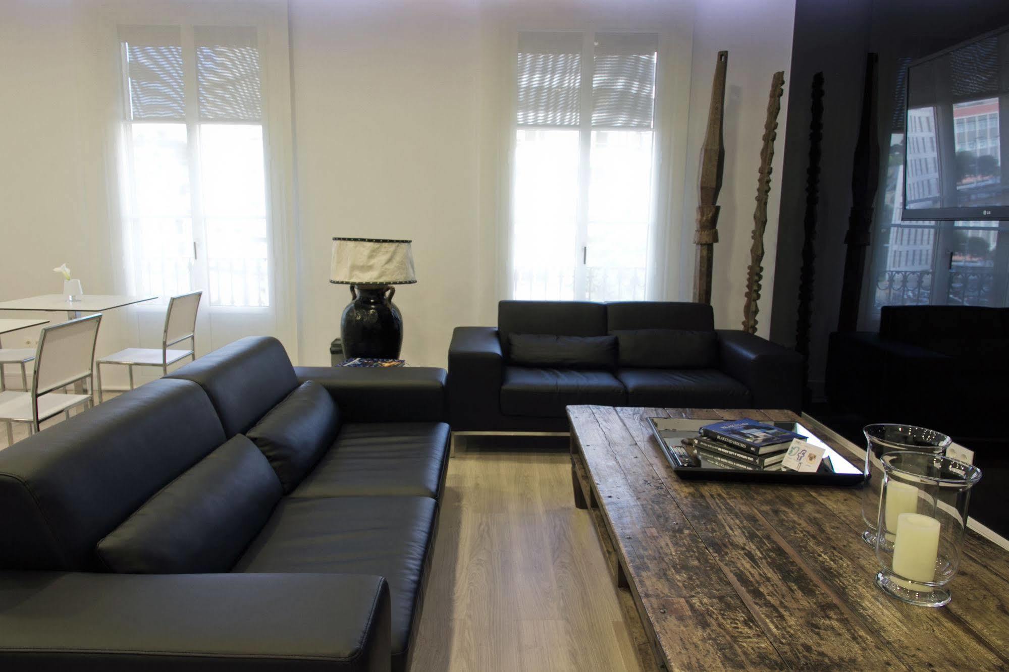 The 8 Boutique B&B บาร์เซโลนา ภายนอก รูปภาพ